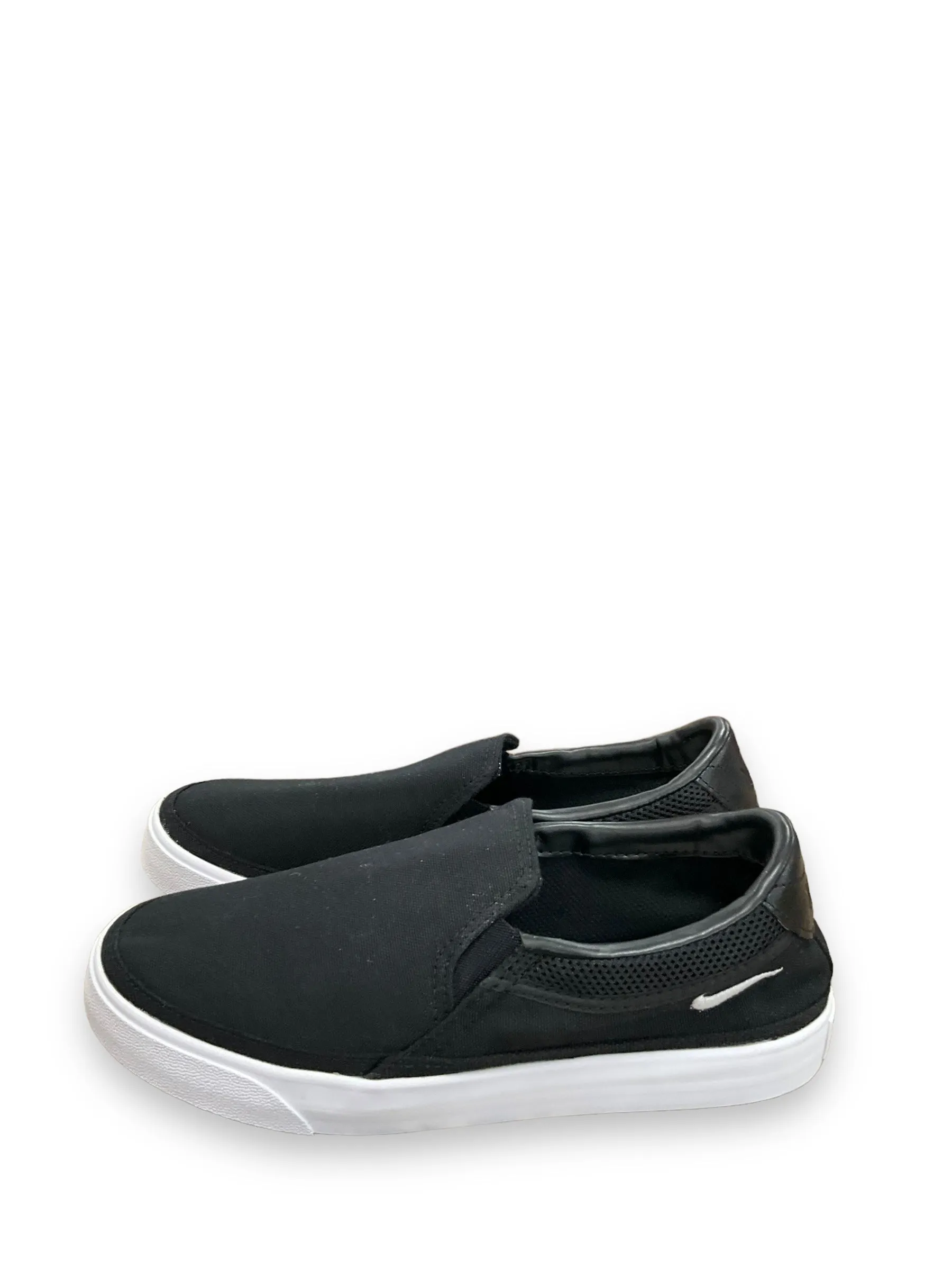 Black Shoes Flats Nike, Size 8
