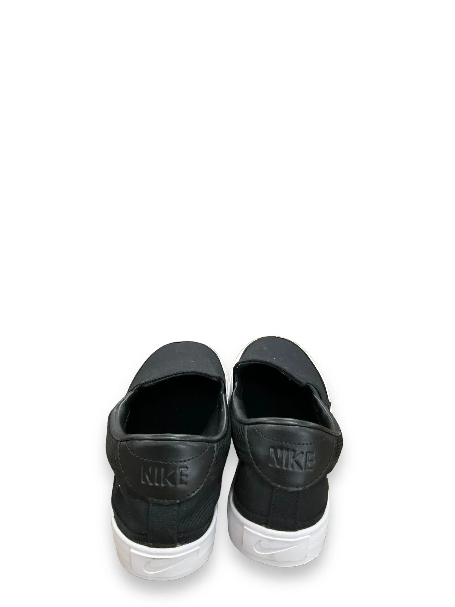 Black Shoes Flats Nike, Size 8