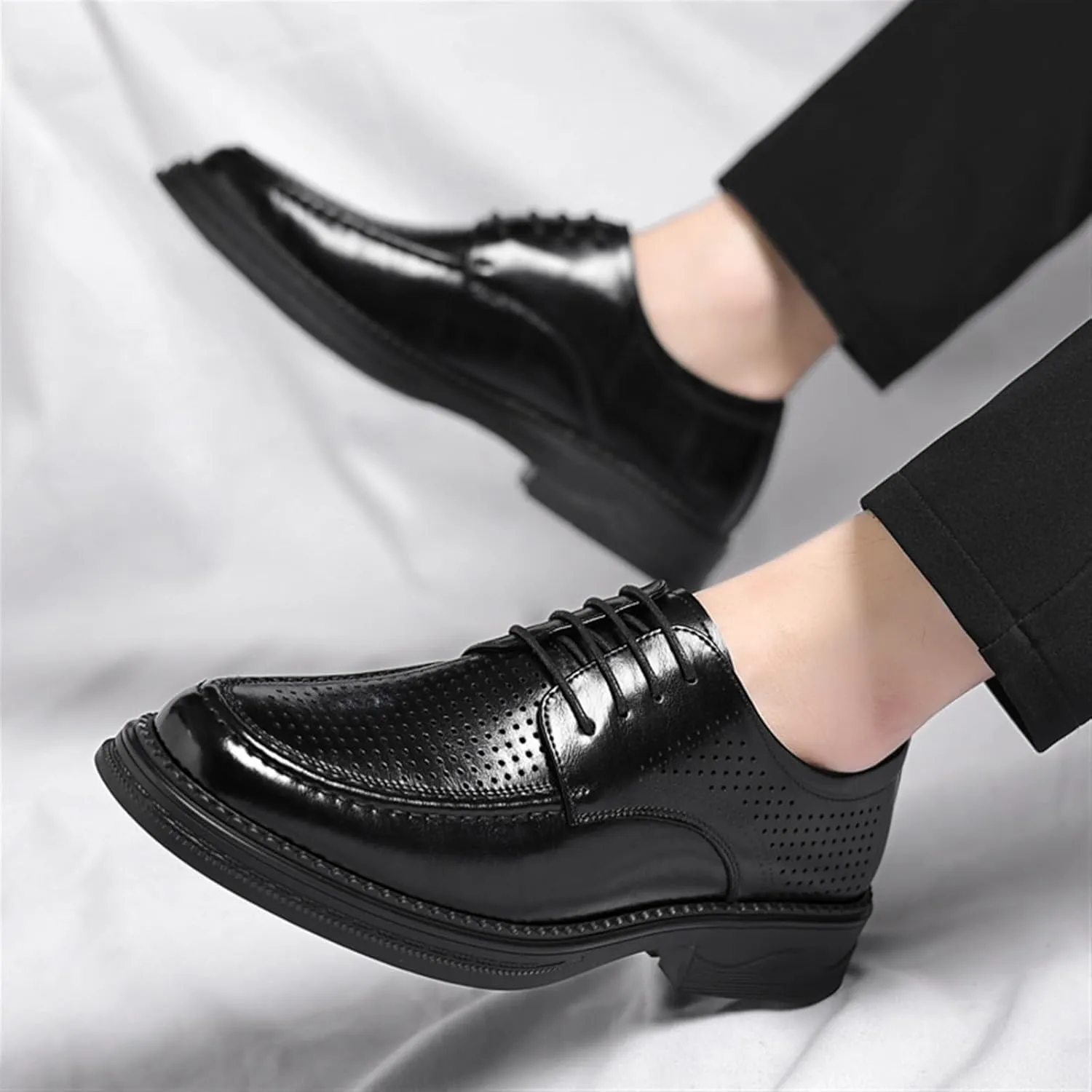 Men Dress Shoes Men's Breathable Leather Wingtip Brogue Oxfords Shoes Classic Lace Up Formal Tuxedo Derby Shoes for Men