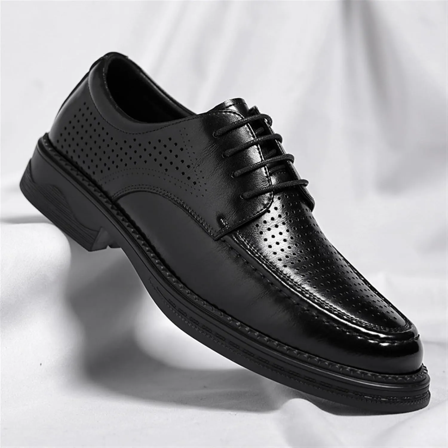 Men Dress Shoes Men's Breathable Leather Wingtip Brogue Oxfords Shoes Classic Lace Up Formal Tuxedo Derby Shoes for Men