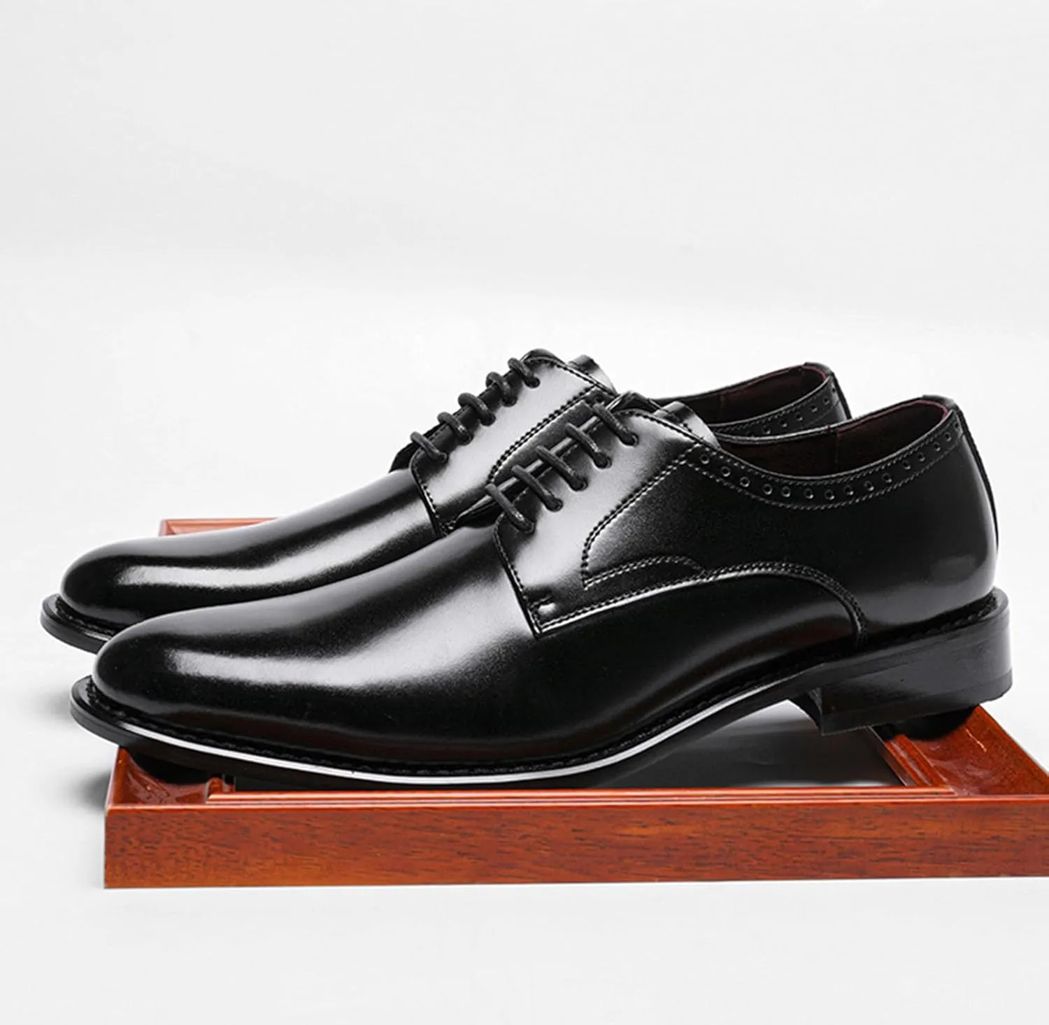 Men's Classic Genuine Leather Formal Business Derby Leather Shoes Fashion Lace Up Casual Tailcoat Oxford Shoes Comfortable Business Dress Shoes