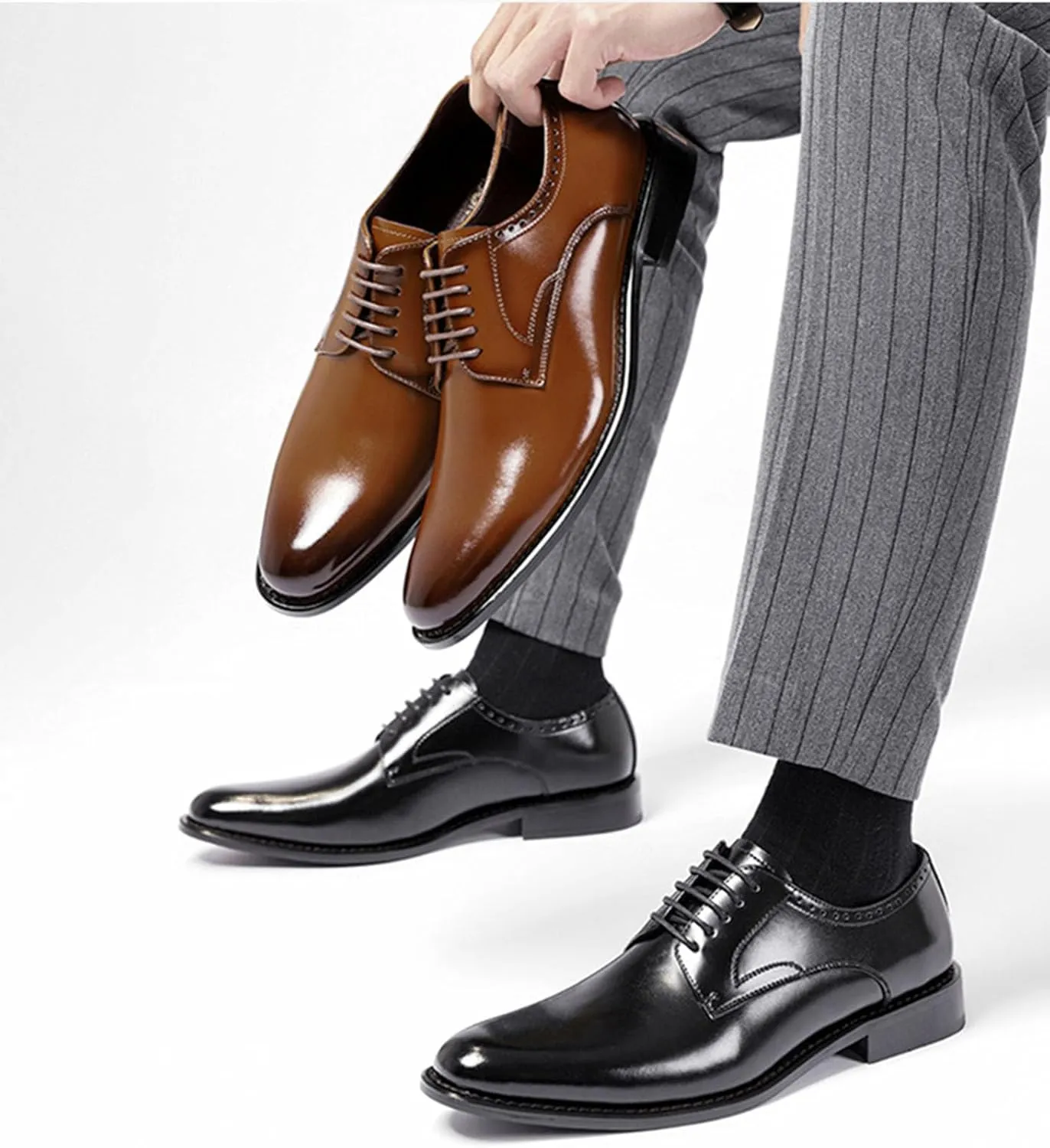 Men's Classic Genuine Leather Formal Business Derby Leather Shoes Fashion Lace Up Casual Tailcoat Oxford Shoes Comfortable Business Dress Shoes