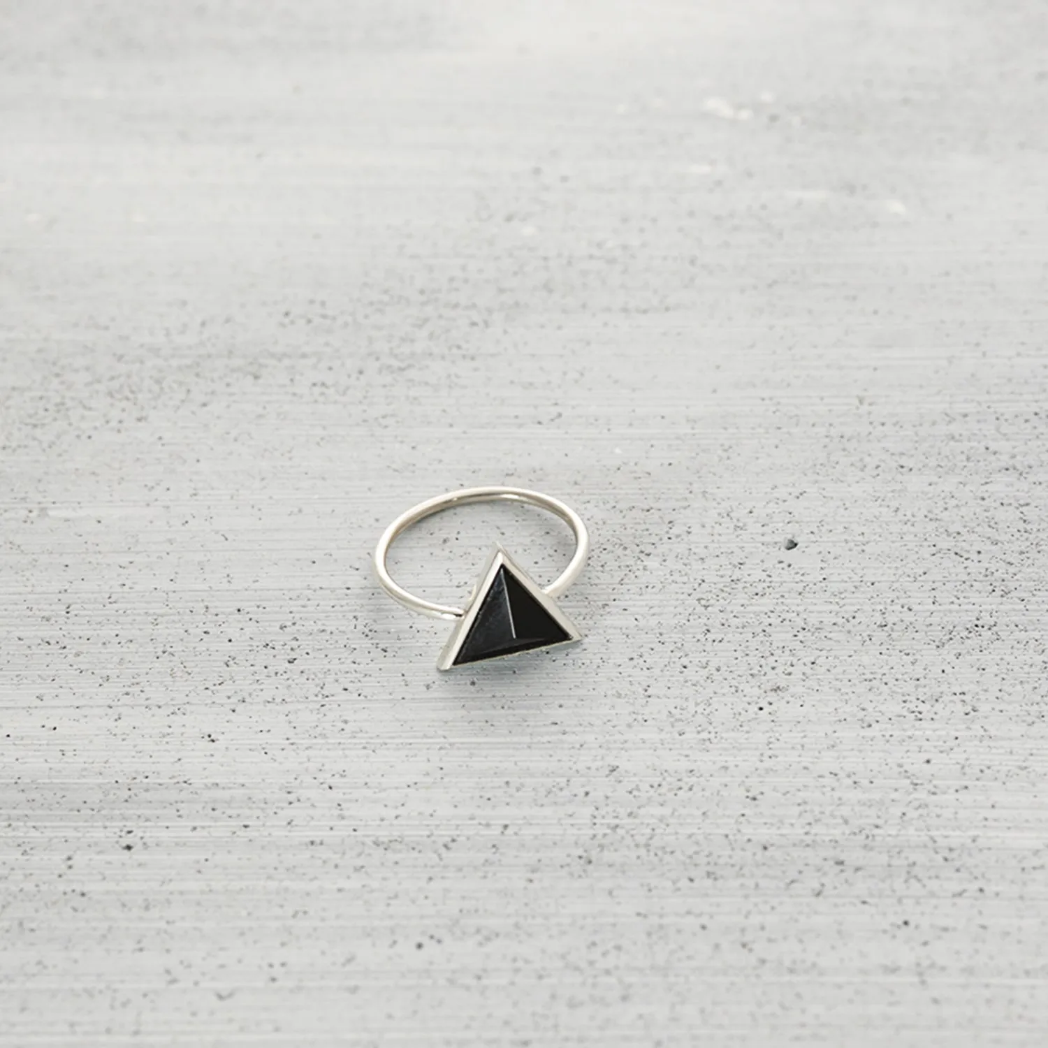 Triangle city onyx Ring